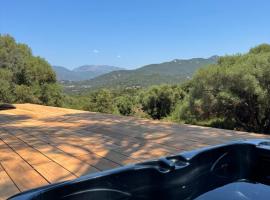 Lodge sous les oliviers，位于普罗普里亚诺的木屋