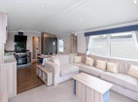 Vacant Nests Roxburgh Court Seton Sands，位于塞顿港的酒店