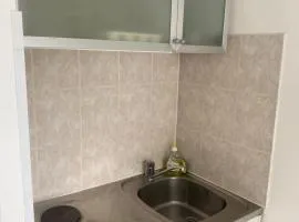 Petit logement bien placé