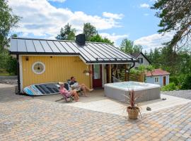 Norrby Tinyhouse，位于帕尔加斯的酒店