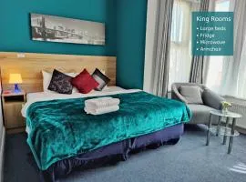 Wellesley Hotel