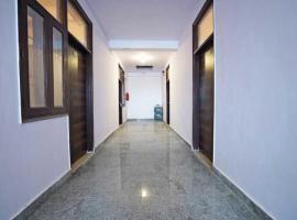 Budget In Hotel，位于Badarpur的酒店