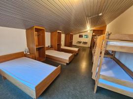 Gästehaus am Sternberg，位于Gomadingen的酒店