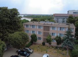 Hotel Decebal Eforie Nord，位于艾福雷诺德的民宿