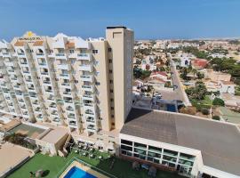 Destinos de Sol Roquetas de Mar - Montepío Minería，位于滨海罗克塔斯的酒店