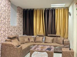 2BHK CASA STaYS，位于克勒尔的酒店
