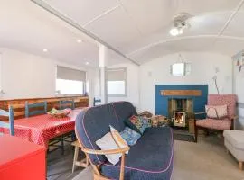 Harbour Road Quirky Beach Railway Carriages