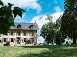 Petit Savigny，位于Saint-Saulge的酒店