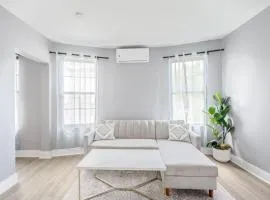 3 Bedrm Apt at Black Rock Suites