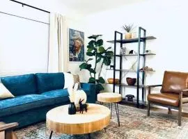Pontiac Family-Friendly 3BR home