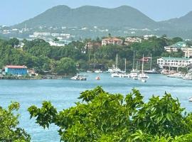 Harbor View Estates，位于卡斯特里的酒店