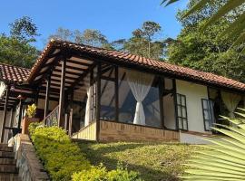 Cabaña Montelira，位于萨赛马的酒店