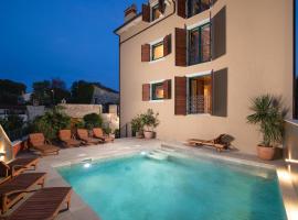 Luxury Villa Casa Nova with wellness and game room，位于巴莱的酒店