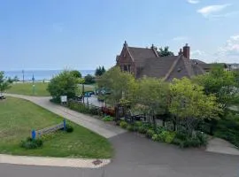 Endion Station Inn Next to Lake Superior