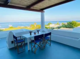 Casa Avocado - in the center, with a view and quiet