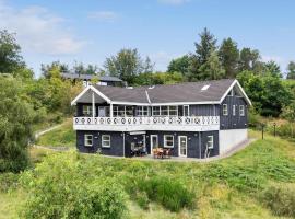 Nice Home In Fur With Sauna，位于Fur的酒店