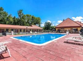 Econo Lodge Pocomoke City Hwy 13，位于波科莫克城的酒店