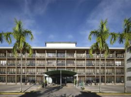 SureStay by Best Western Guam Airport，位于塔穆宁的酒店
