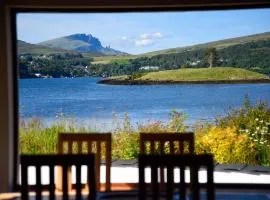 Caberfeidh Boat House