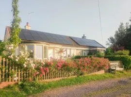 Puddingstone Cottage
