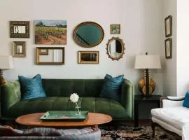 The County Queen - Historic Home in Picton