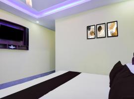 Hotel O The Sky，位于Sītāpur的酒店