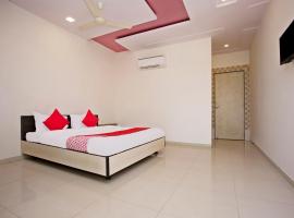 Hotel O Capital O Sai Icon Residency，位于Titwala的酒店