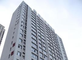 Green Tree Inn Fuyang Funan County Tianzhu Square，位于城郊的酒店