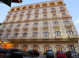 Hotel Grand Town