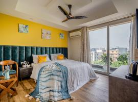 Lime Tree Hotel - Near Medanta Hospital，位于古尔冈的酒店
