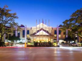 Expo Garden Hotel
