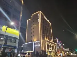 Business Design Hotel LUV