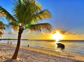 3bed villa with private pool and rooftop with a sea view in flic-en-flac, Mauritius