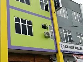 HOTEL BAJET MUGHOH SENGOTI