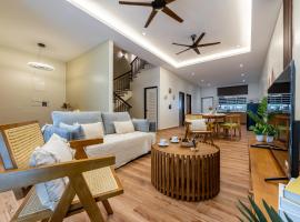 La Ferringhi Villa - 5 Bedroom Bungalows by ALV，位于峇都丁宜的酒店