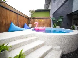 Ubu Villa HnR Farm - Tranquil Villa with Free Farm Adventure