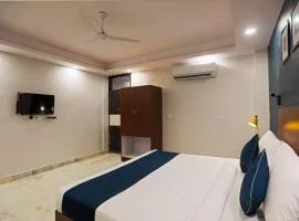 HOTEL SILVERKEY NEAR LIC BUILDING MAIN RD KHODA NEXT TO SHYAM OIL
