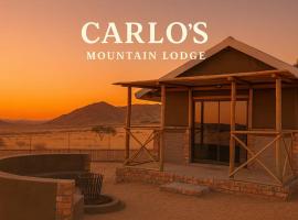 Carlo's Mountain Lodge，位于Usakos的酒店