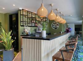 Hôtel Pont Rouge , Carcassonne，位于卡尔卡松的酒店