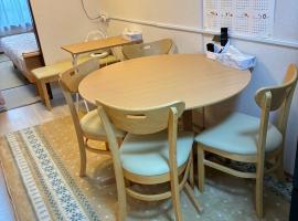 大阪三姐妹天下茶屋館 Three Sisters Lodge -Tengachaya，位于大阪的木屋