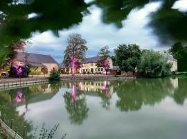 Nachtquartier Burg Flamersheim，位于奥伊斯基兴的酒店