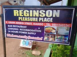 Reginson Pleasure Place，位于Idowu的酒店