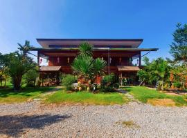 ฮักจังโฮมสเตย์&คาเฟ่，位于清迈的酒店