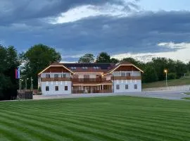 Rooms at Podlipje Estate
