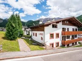 Apartments Lores