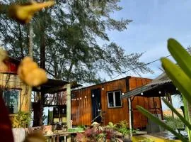 Pok Mat Beach Cabin