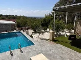 Chalet de lujo para 8 con piscina y barbacoa