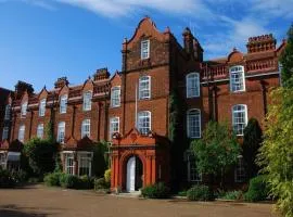 Hughes Hall, Cambridge