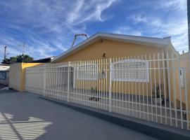 Casa completa, 3 quartos com ar + 2 vagas