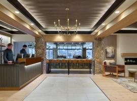 Stonebridge Inn，位于斯诺马斯村的酒店